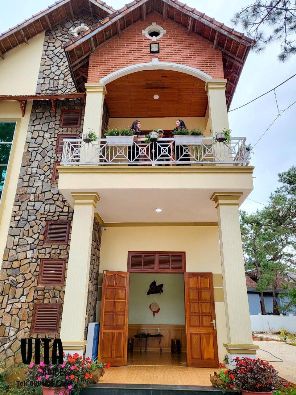Vita Homestay Mang Den Kon Von Kla Esterno foto